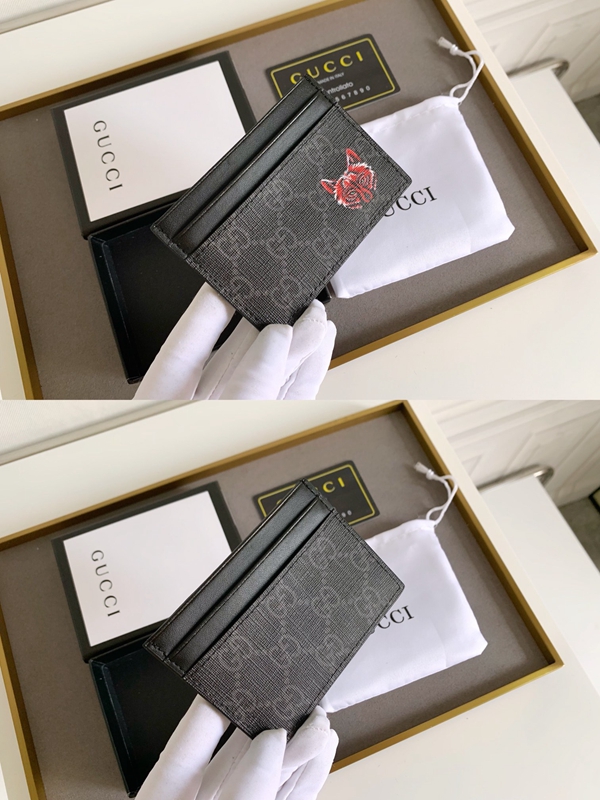 グッチ財布コピー内部構造